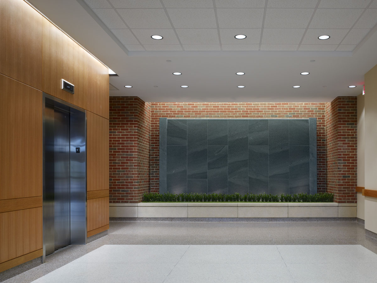 Interior view of elevator lobby at Northshore UHS Gurnee.